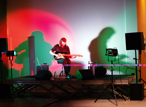 hospitalités, tram, bétonsalon, xavier boussiron