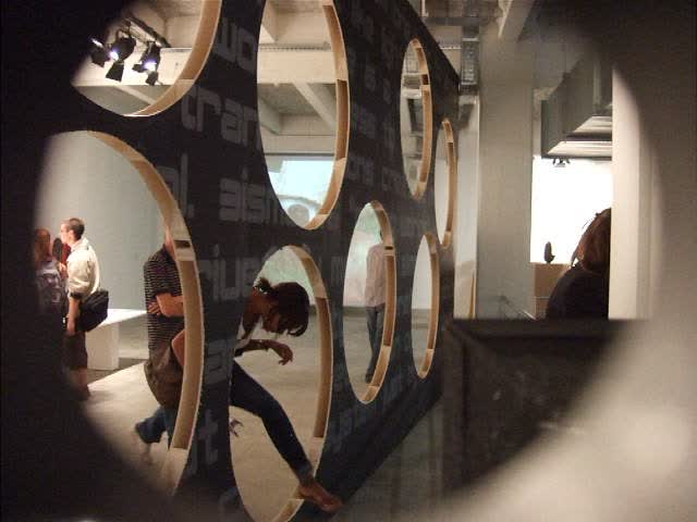 biennale de lyon, 2011, une terrible beauté est née, victoria noorthoorn, la sucrière, fondation bullukian, musée d'art contemporain de lyon, usine t.a.s.e., veduta