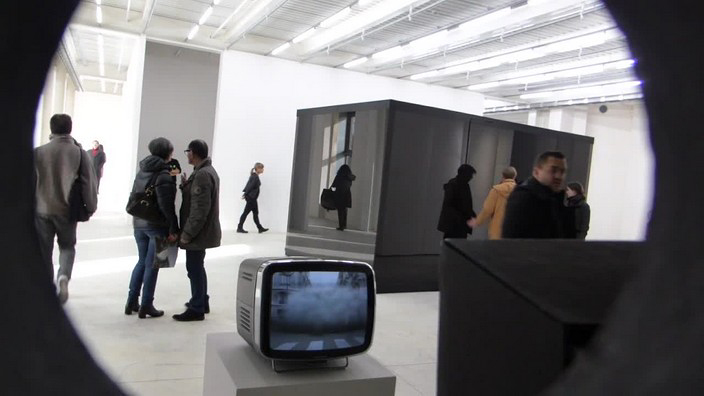 parc culturel de rentilly, marne et gondoire, xavier veilhan, seine-et-marne, frac, dove allouche, pierre bismuth, michel gondry