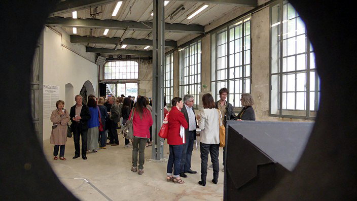 creux de l'enfer, thiers, le feu, le rouge et le noir, frédéric bouglé, georges rousse, photographie, friche, point de vue unique, in situ