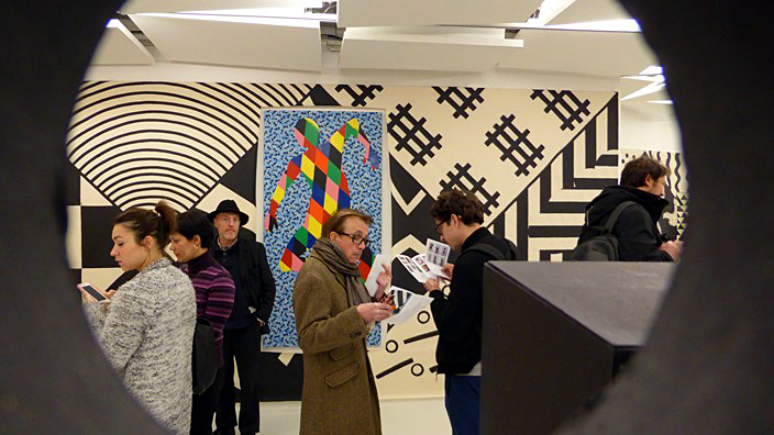 la galerie des galeries, karina bisch, les galeries lafayette, miss harlequin, art contemporain