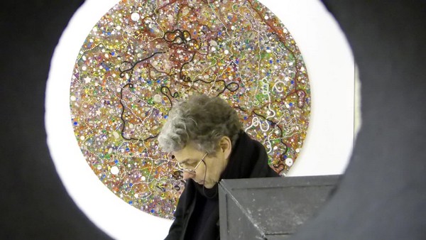 exposition, la maréchalerie, fête ses 10 ans, a posteriori, versailles, cécile bart, jean-luc bichaud, michel blazy, karine bonneval, jennifer caubet, charlotte charbonnel, didier courbot, françois daireaux, anne de nanteuil, dector et dupuy, vincent ganivet, jakob gautel, christian gonzenbach, gusto, claire-jeanne jézéquel, jacques julien, jason karaïndros, tadashi kawamata, jan kopp, perrine lievens, stéphane magnin, vincent mauger, lucy et jorge orta, laurent pariente, david saltiel, emmanuel saulnier, olivier sévère, laurent sfar, felice varini, emmanuelle villard , vic kirilove, performance, video, art contemporain