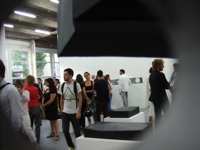 mains d'oeuvres, temps étrangers