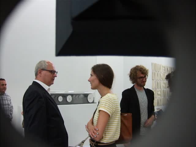 mains d'oeuvres, temps étrangers