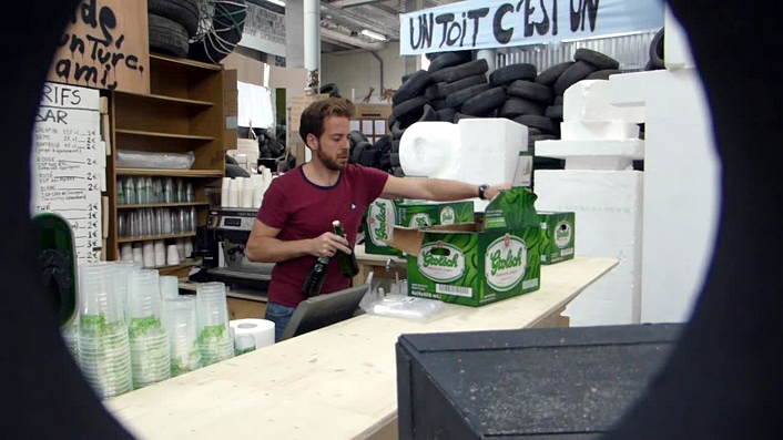 thomas hirschhorn, palais de tokyo, flamme éternelle, gdf suez, galerie chantal crousel, fondation jan michalski, julien fronsacq